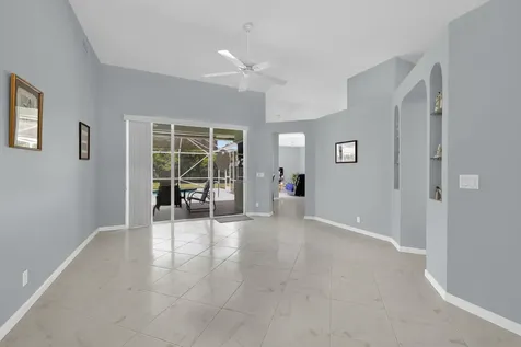 521 Cypress Circle Tequesta FL 33469