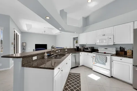 521 Cypress Circle Tequesta FL 33469