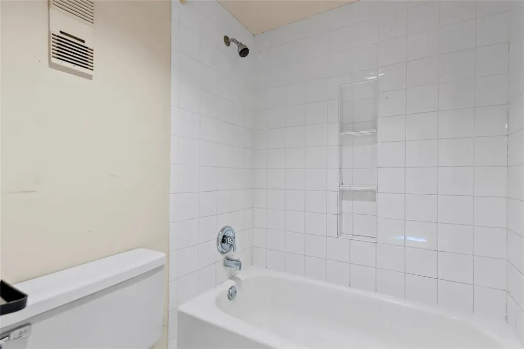 8429 Forest Hills Drive Coral Springs FL 33065