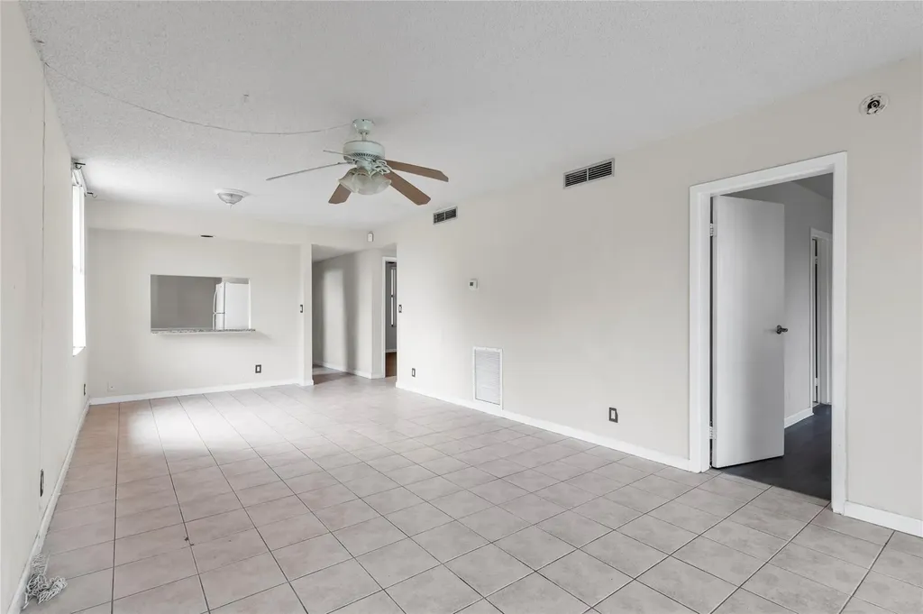 8429 Forest Hills Drive Coral Springs FL 33065