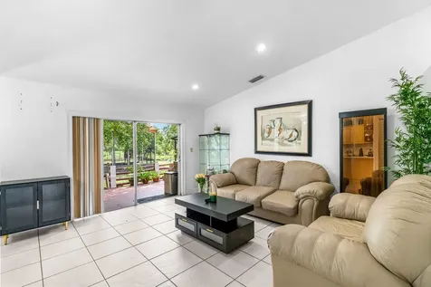 340 S Arboleda Street Clewiston FL 33440