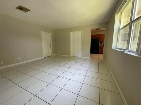 216 NW 12th Pompano Beach FL 33060