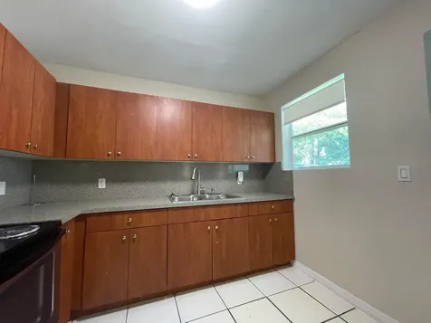 216 NW 12th Pompano Beach FL 33060
