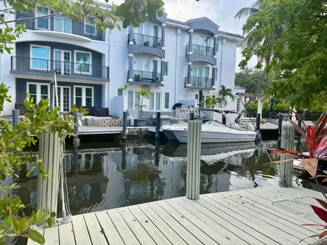 1101 SE 2nd Street Fort Lauderdale FL 33301