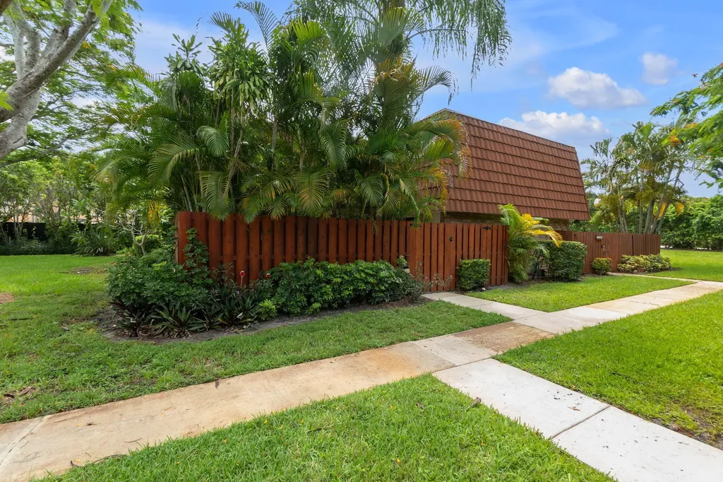 1840 San Juan Drive Delray Beach FL 33445