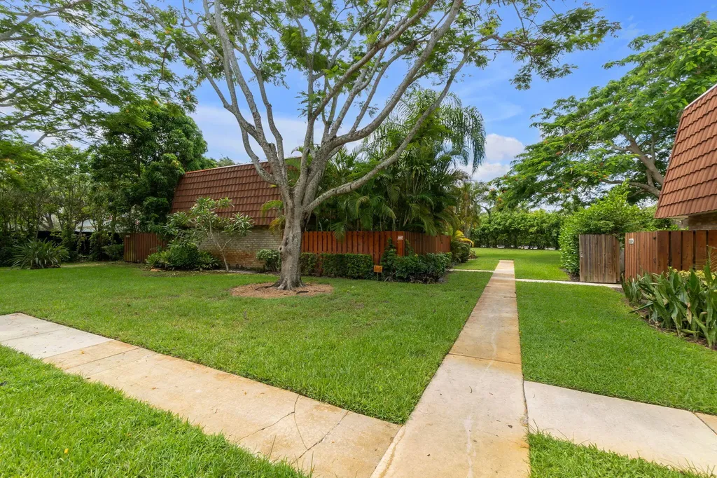 1840 San Juan Drive Delray Beach FL 33445