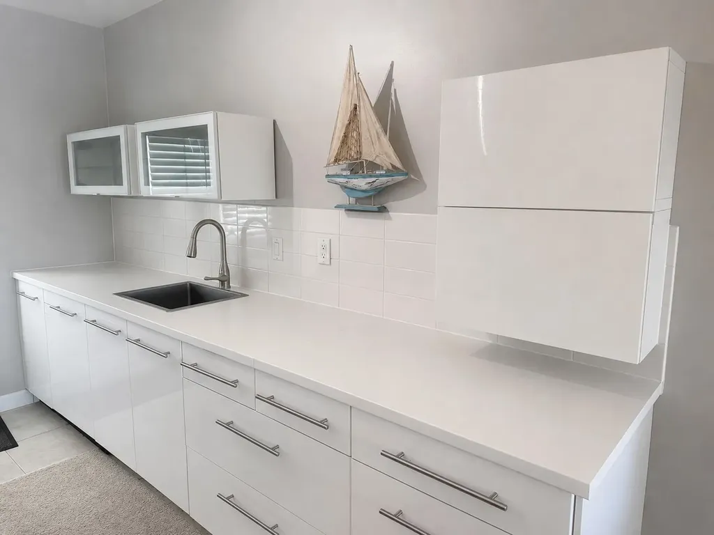 230 N Federal Highway Deerfield Beach FL 33441