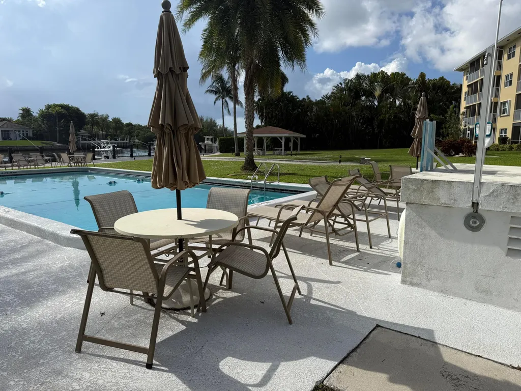 230 N Federal Highway Deerfield Beach FL 33441