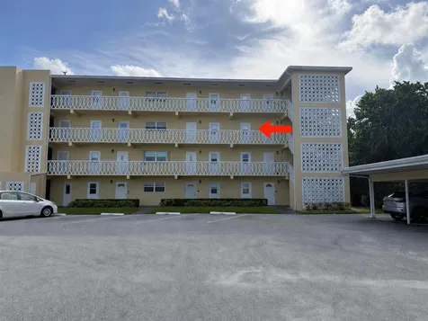 230 N Federal Highway Deerfield Beach FL 33441
