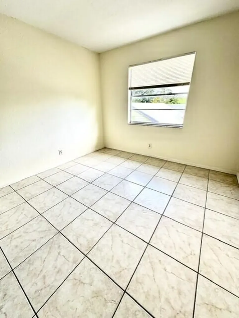 116 N F Street Lake Worth Beach FL 33460