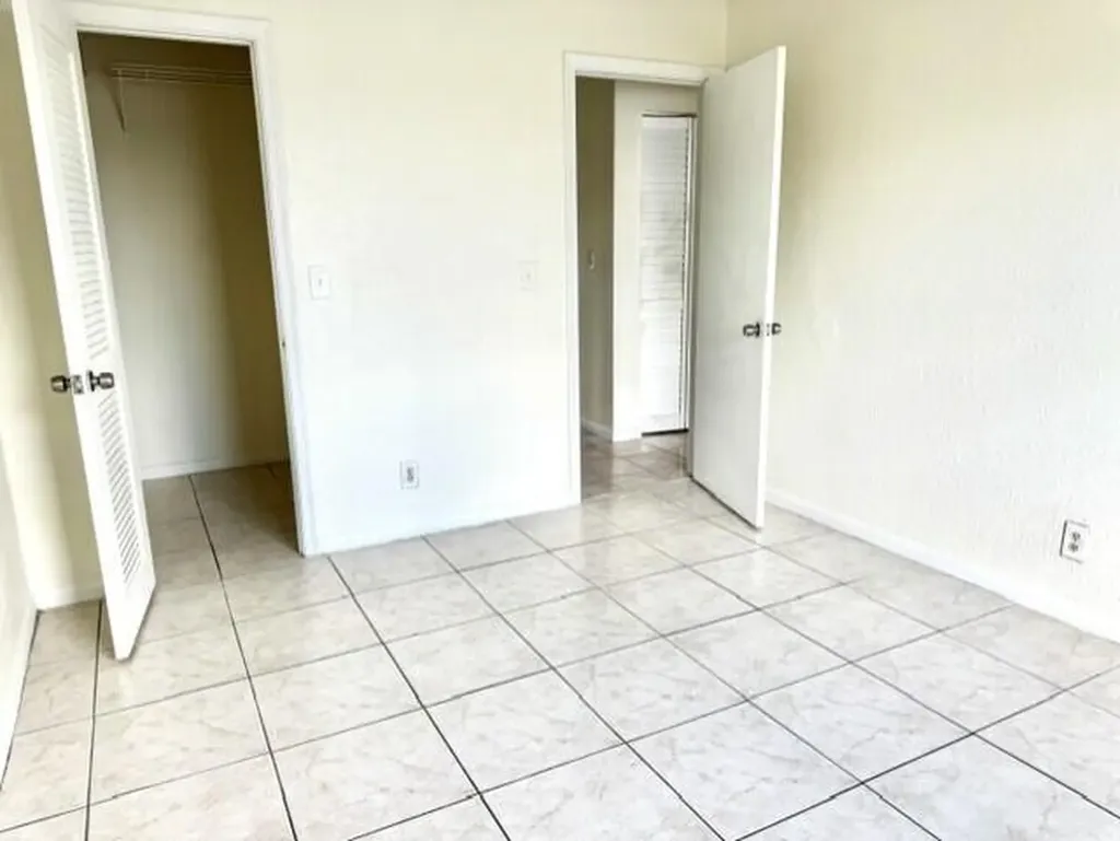 116 N F Street Lake Worth Beach FL 33460