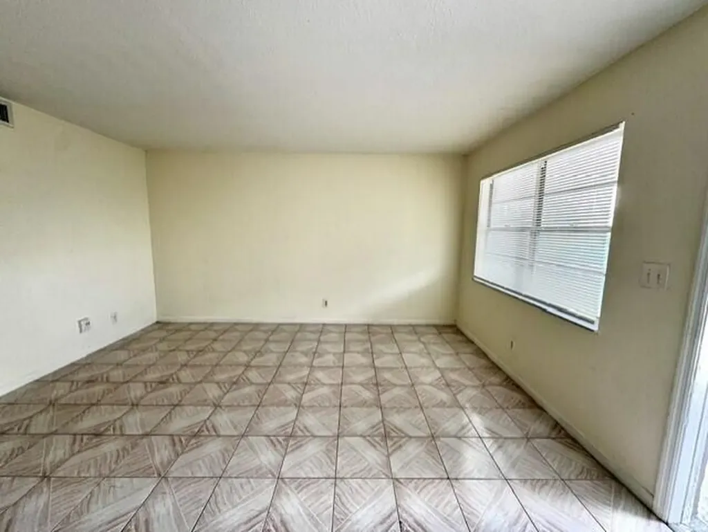 116 N F Street Lake Worth Beach FL 33460