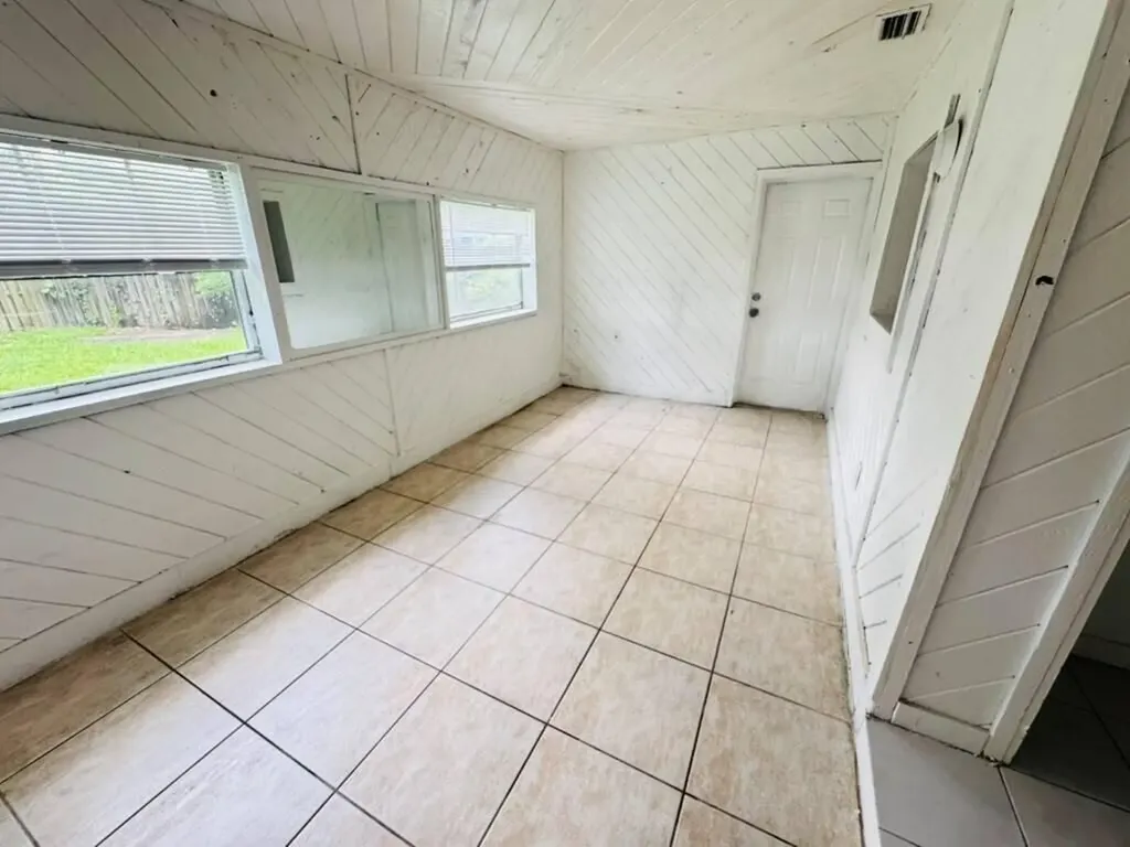 6400 NW 30th Street Sunrise FL 33313