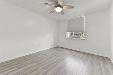 2711 Ocean Club Boulevard Hollywood FL 33019