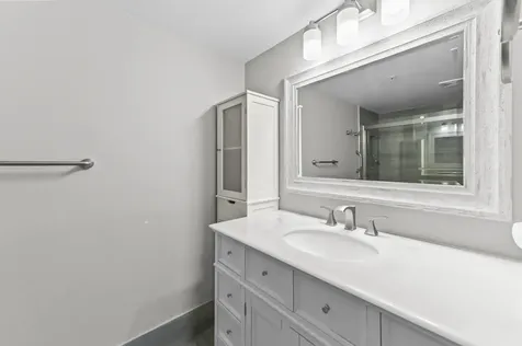 2711 Ocean Club Boulevard Hollywood FL 33019