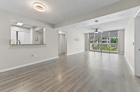 2711 Ocean Club Boulevard Hollywood FL 33019
