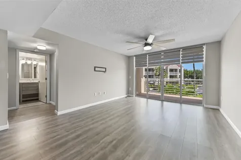 2711 Ocean Club Boulevard Hollywood FL 33019