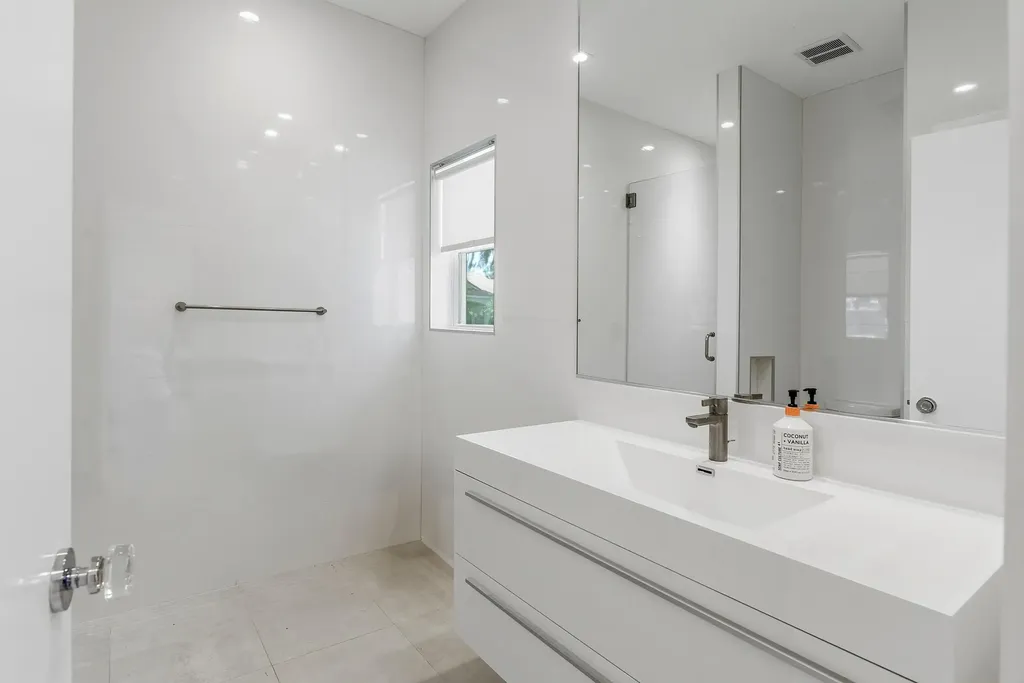 17771 Foxborough Lane Boca Raton FL 33496