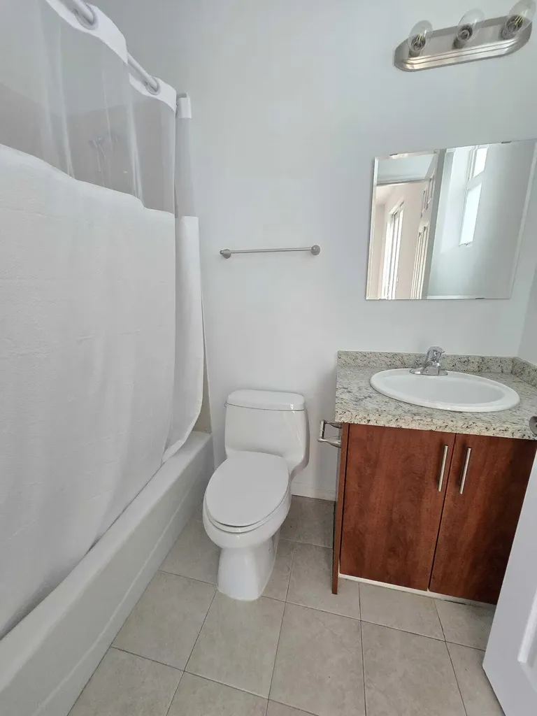 408 SW 9th Street Fort Lauderdale FL 33315