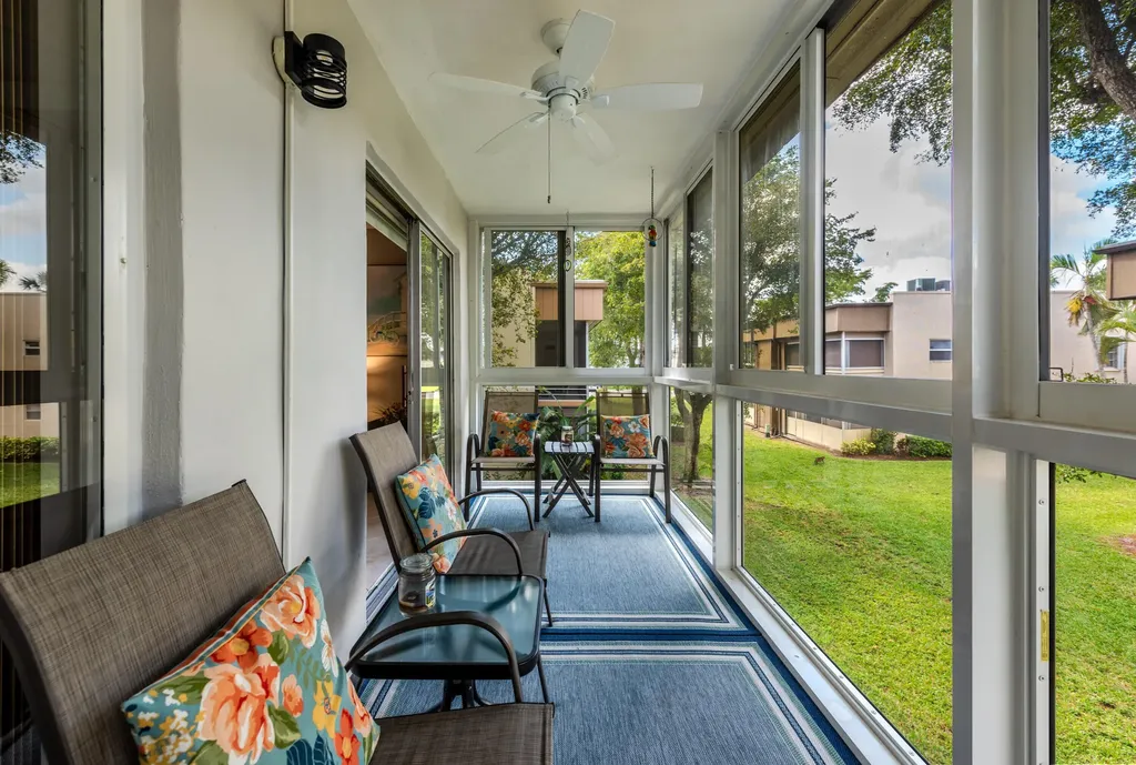 184 Piedmont D Delray Beach FL 33484