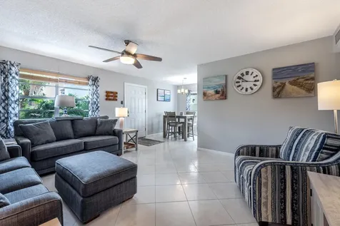 184 Piedmont D Delray Beach FL 33484
