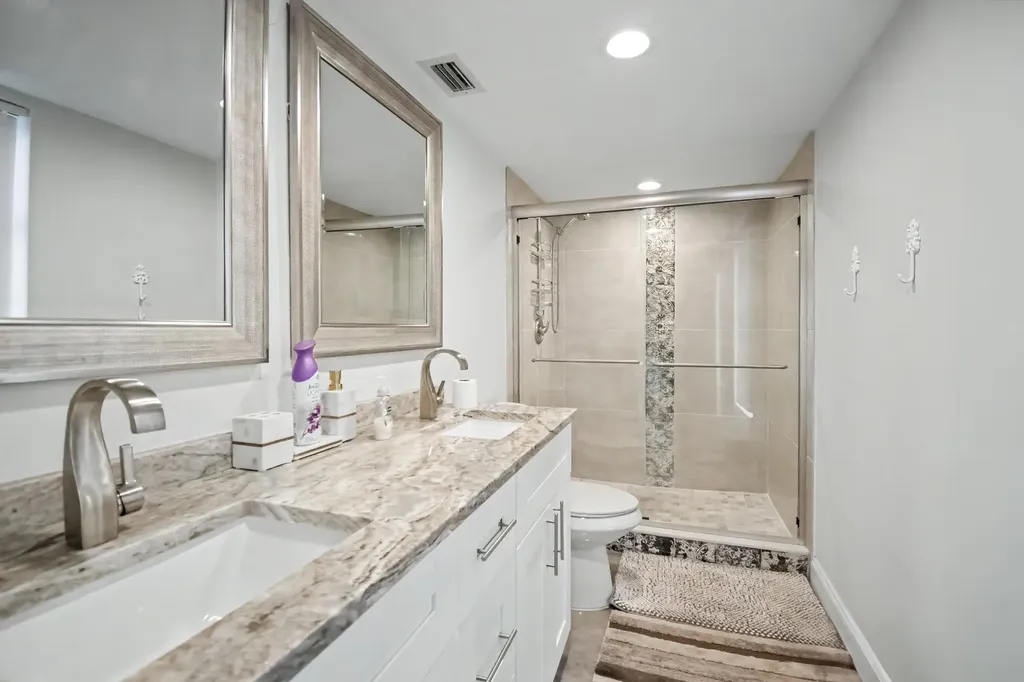 7351 Kinghurst Drive Delray Beach FL 33446