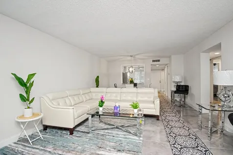 7351 Kinghurst Drive Delray Beach FL 33446