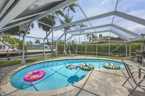 1710 SW 4th Avenue Pompano Beach FL 33060