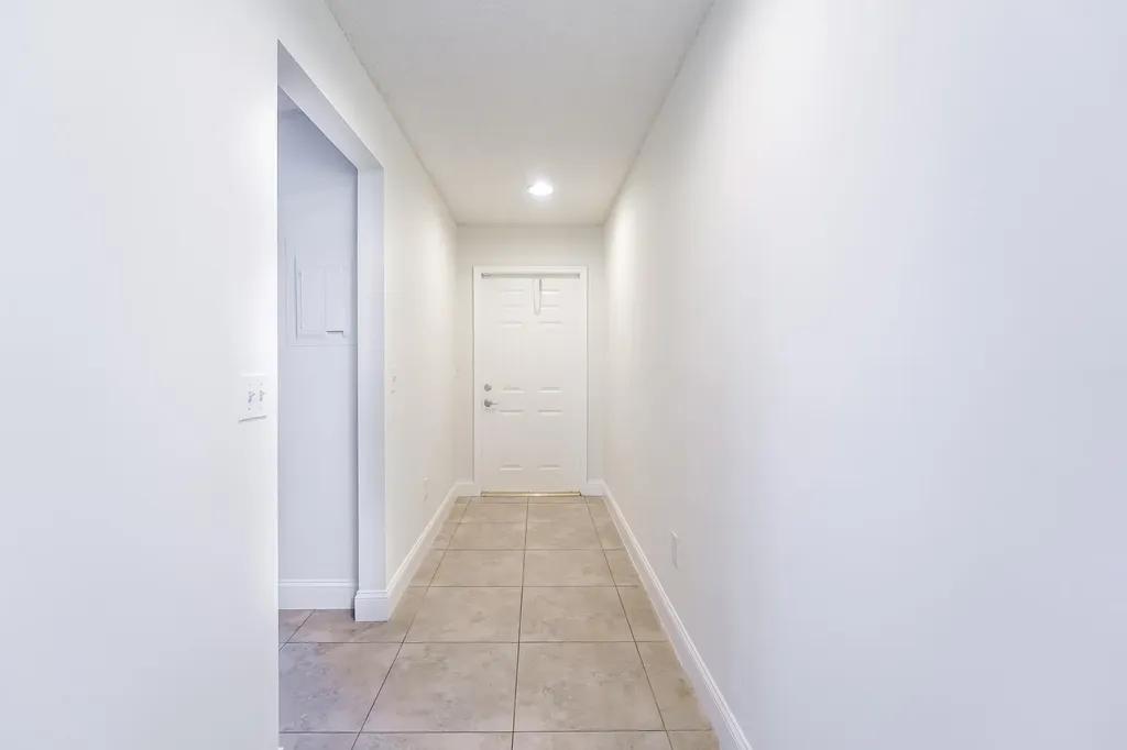 1979 NW 4th Avenue Boca Raton FL 33432