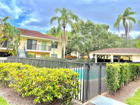 1979 NW 4th Avenue Boca Raton FL 33432