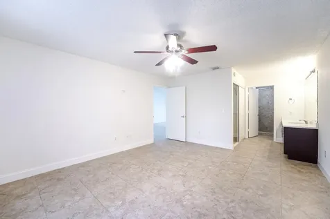 1979 NW 4th Avenue Boca Raton FL 33432