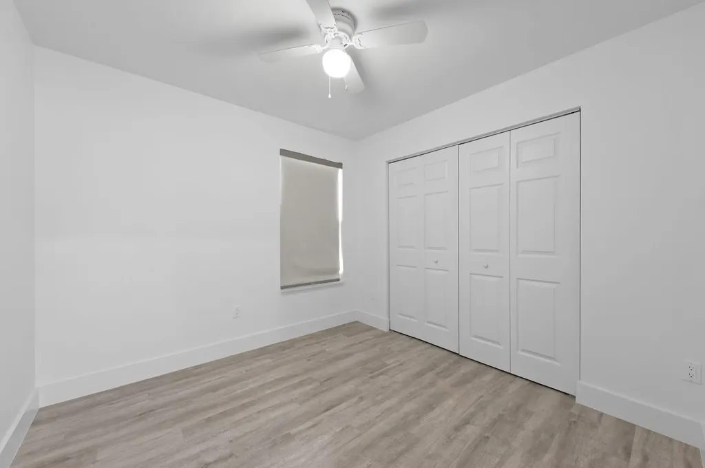 720 Mcintosh Street West Palm Beach FL 33405