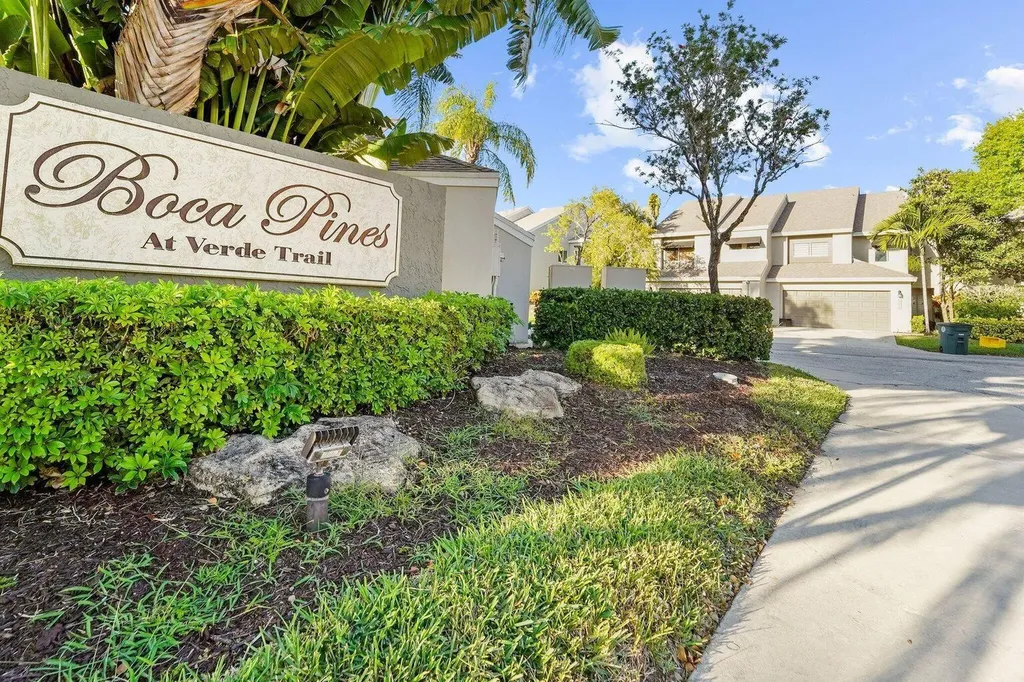 6750 Boca Pines Trail Boca Raton FL 33433