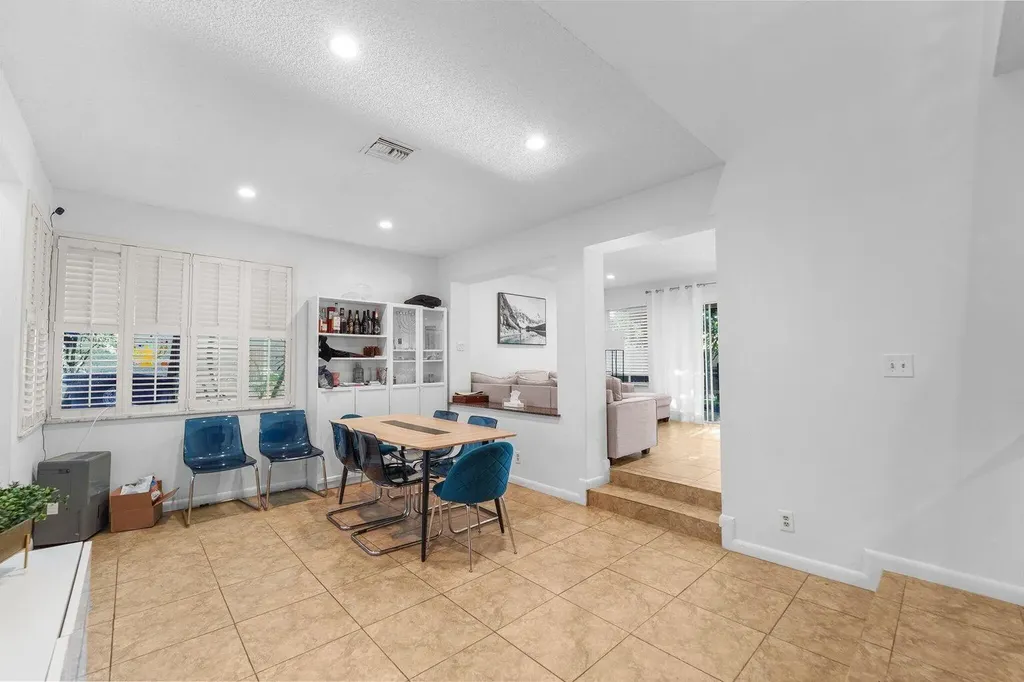 6750 Boca Pines Trail Boca Raton FL 33433