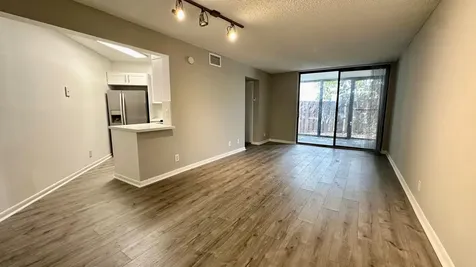 215 Lake Pointe Drive Oakland Park FL 33309