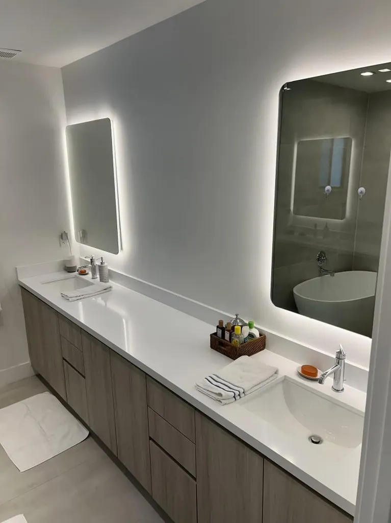 6820 SW 80th Street Miami FL 33143