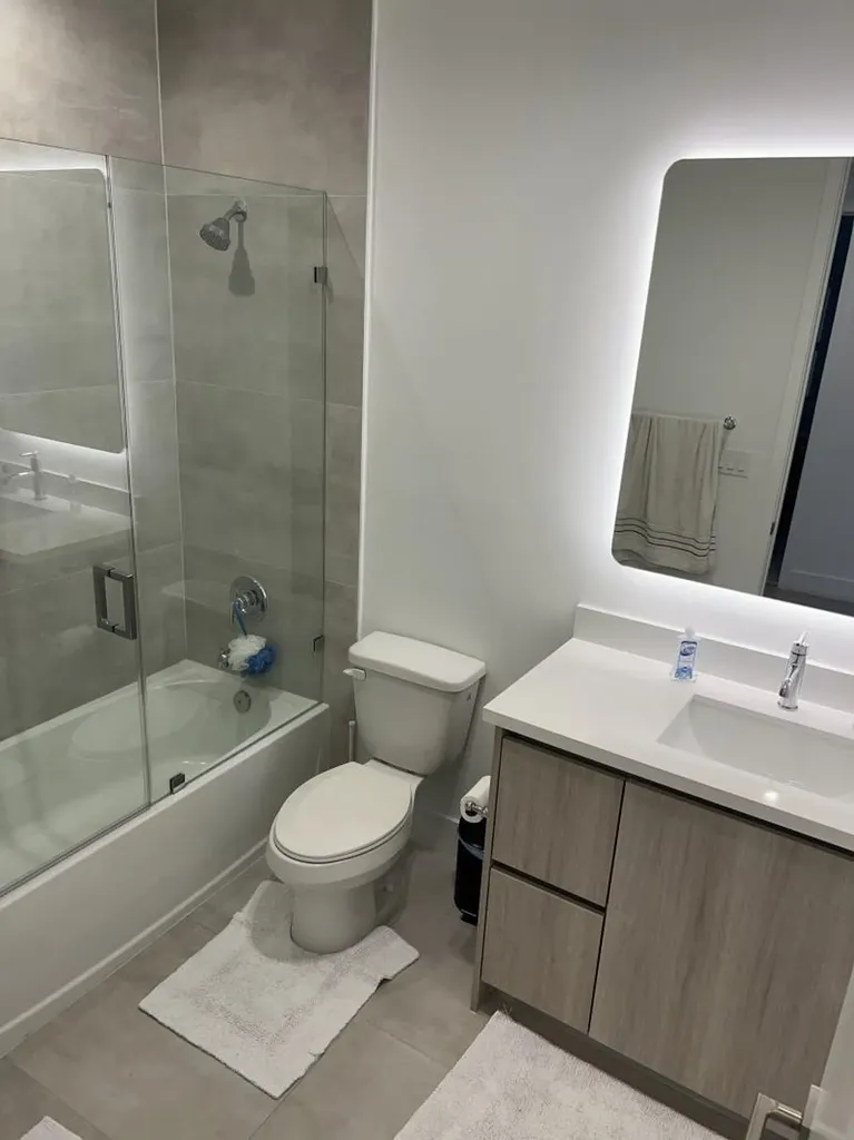 6820 SW 80th Street Miami FL 33143