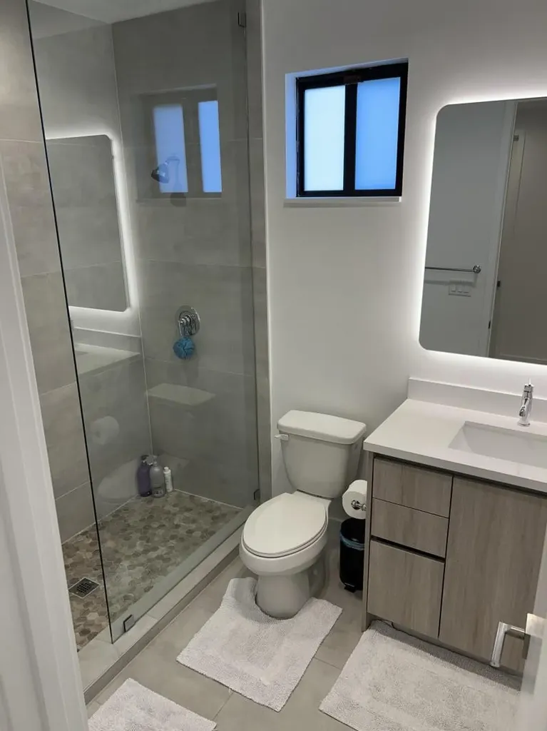 6820 SW 80th Street Miami FL 33143