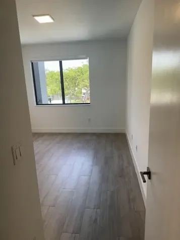 6820 SW 80th Street Miami FL 33143
