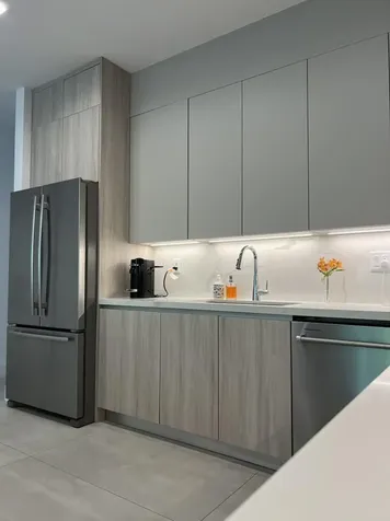 6820 SW 80th Street Miami FL 33143