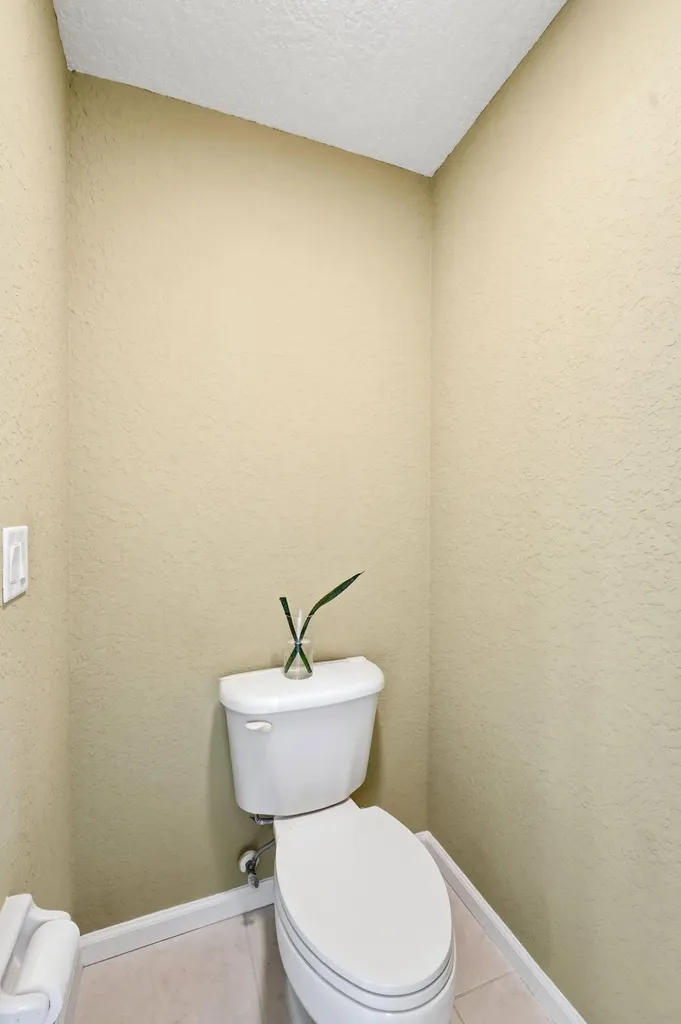 1098 SW Sudder Avenue Port St Lucie FL 34953
