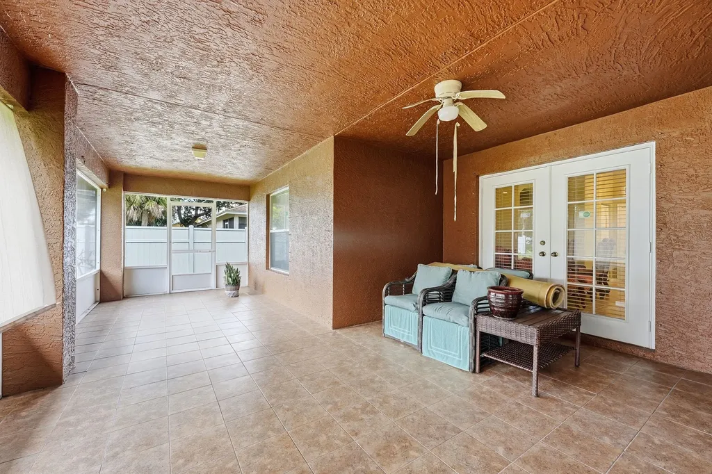 1098 SW Sudder Avenue Port St Lucie FL 34953