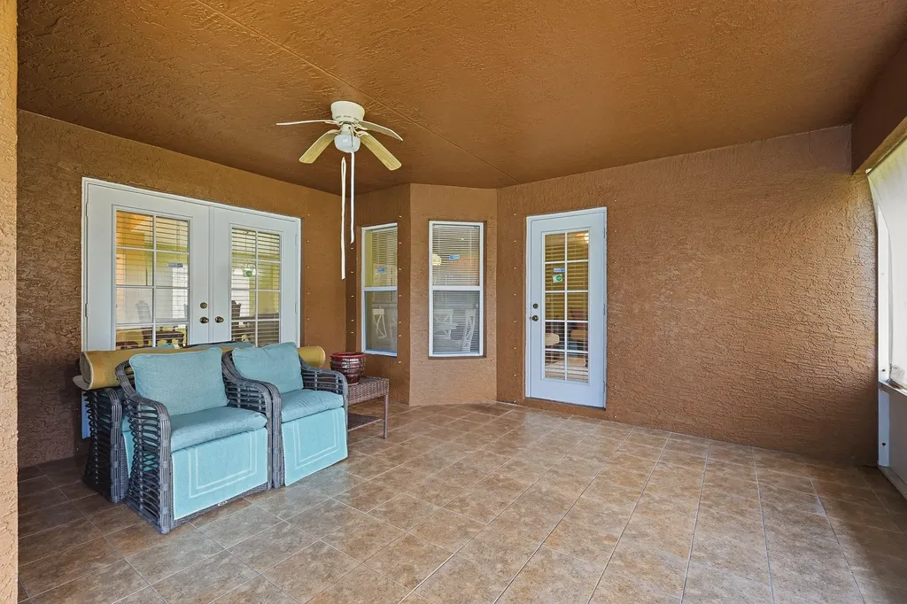 1098 SW Sudder Avenue Port St Lucie FL 34953