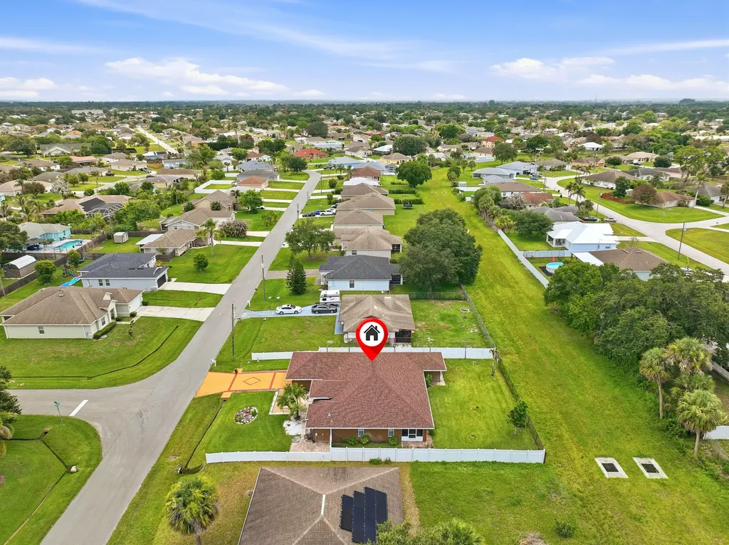 1098 SW Sudder Avenue Port St Lucie FL 34953