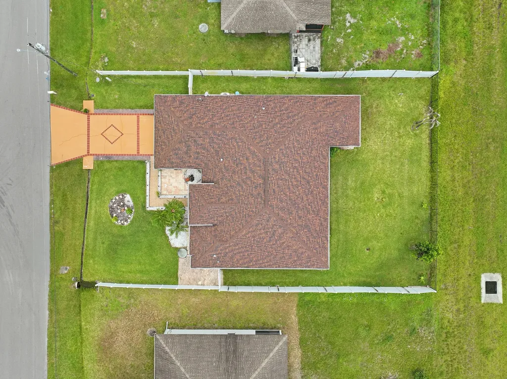 1098 SW Sudder Avenue Port St Lucie FL 34953