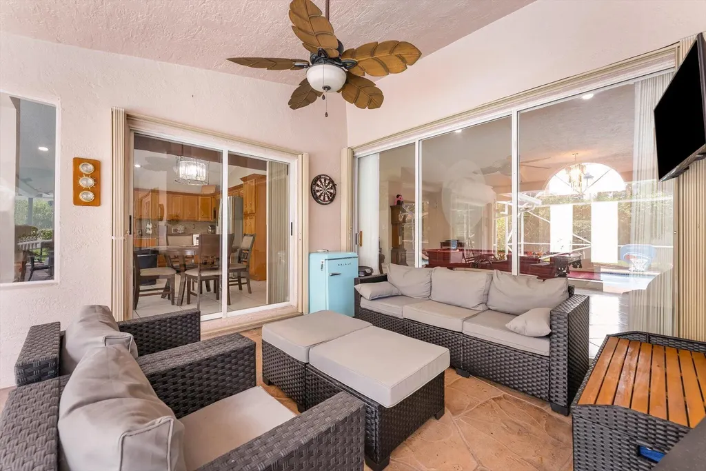 10327 NW 50th Street Coral Springs FL 33076
