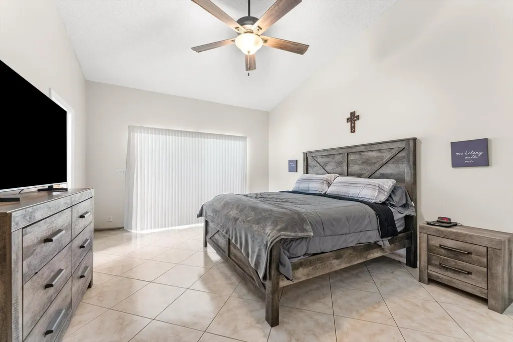 10327 NW 50th Street Coral Springs FL 33076