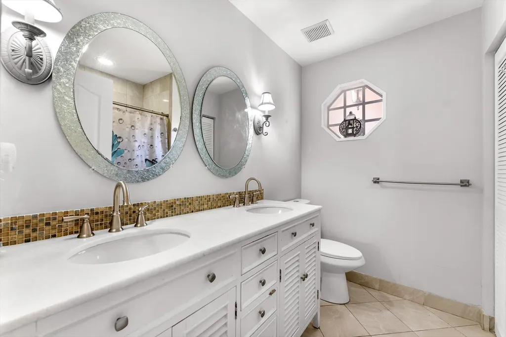 10327 NW 50th Street Coral Springs FL 33076