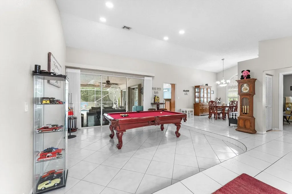 10327 NW 50th Street Coral Springs FL 33076