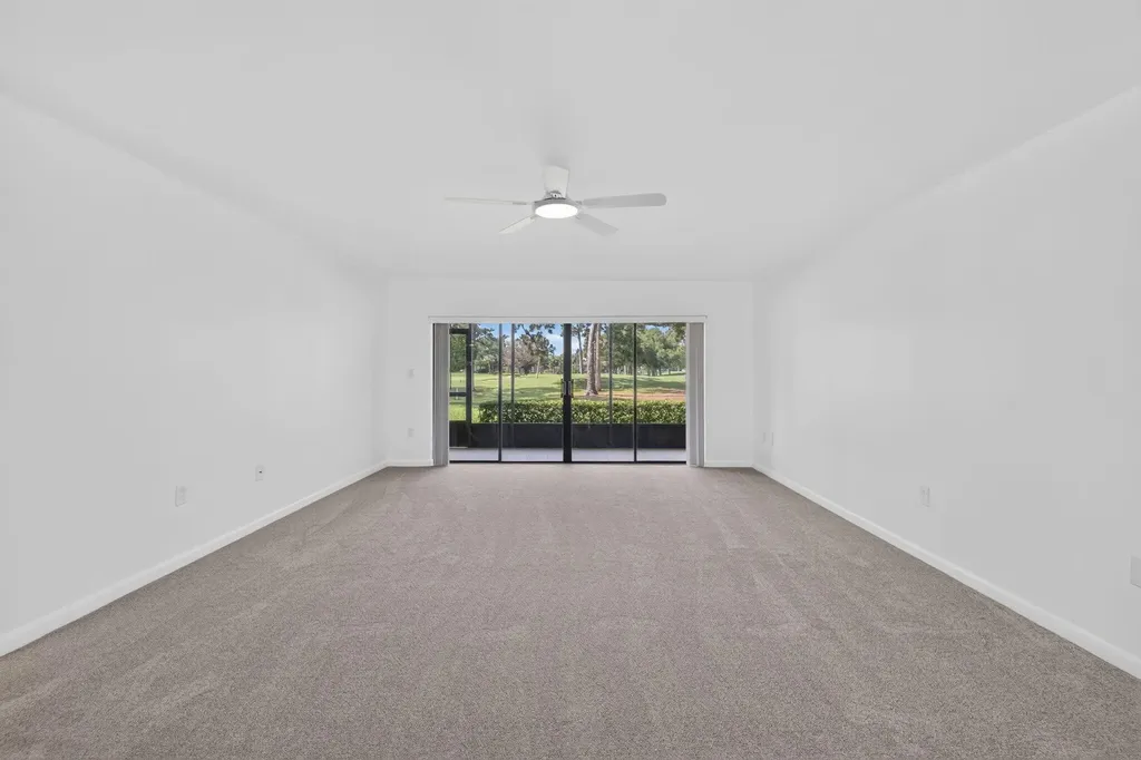 9460 Meadowood Drive Fort Pierce FL 34951